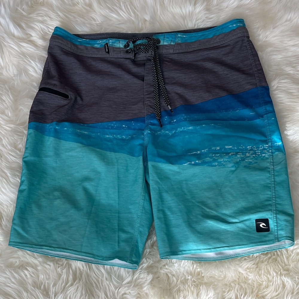 Rip Curl Men’s Teal & Charcoal Gradient Boardshorts
